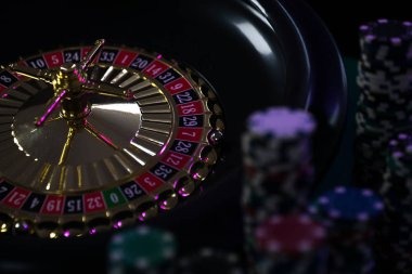 saya4d mobile app home screen showing live football matches and casino games
